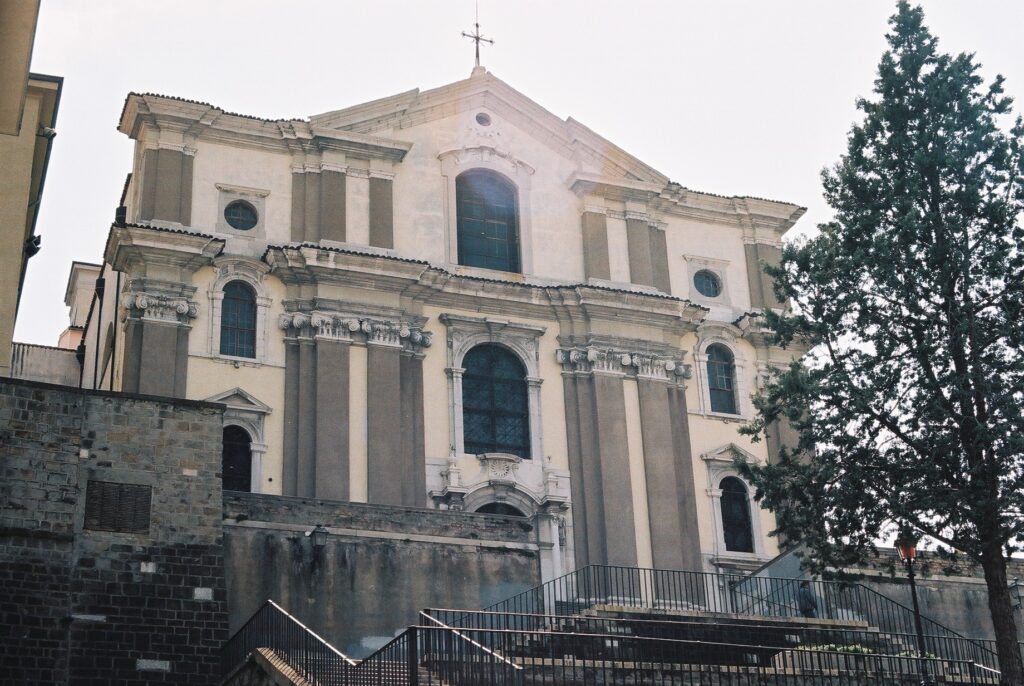 3 aprile 2005 – Facciata della chiesa alla data di attivazione del B.E.F.E.C.® System